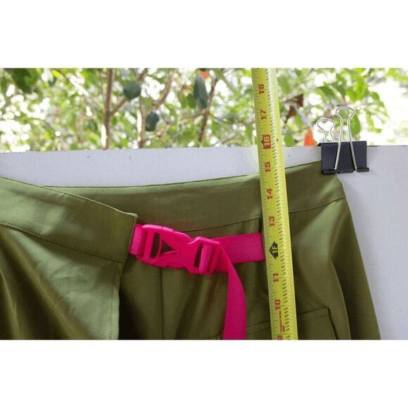 Bundle of 3 Fabletics NWOT Women's Shorts Size XS - Picture 7 of 7